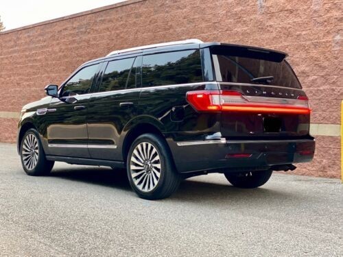 2020-lincoln-navigator-reserve-big-1