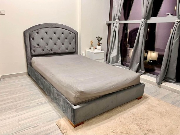bed-frame-with-free-mattress-double-size-big-0