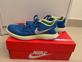 Nike Sports Shoes