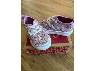 Original Vans baby shoes with box