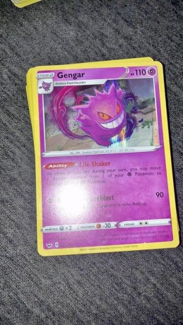 pokemon-cards-holo-big-0