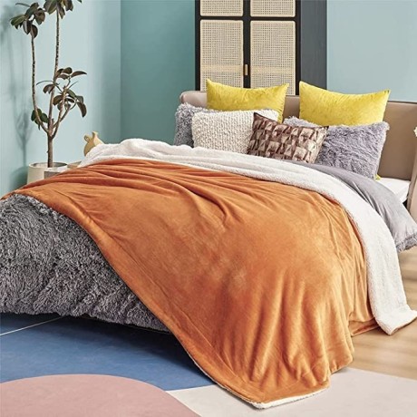 bed-blanket-king-size-big-2