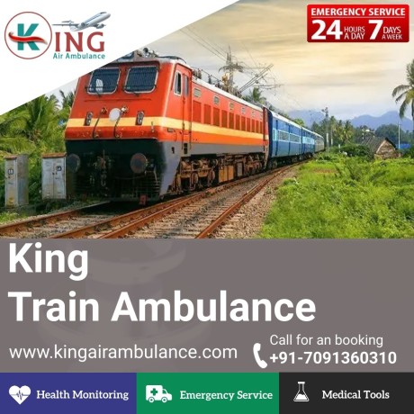 king-train-ambulance-services-in-kolkata-with-advanced-critical-care-facilities-big-0