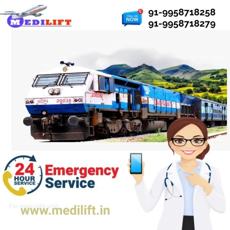 pick-the-medilift-train-ambulance-service-in-kolkata-with-a-transparent-medical-policy-big-0