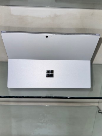 uk-used-surface-pro-4-core-i7-8gb256gb-8th-gen-big-2