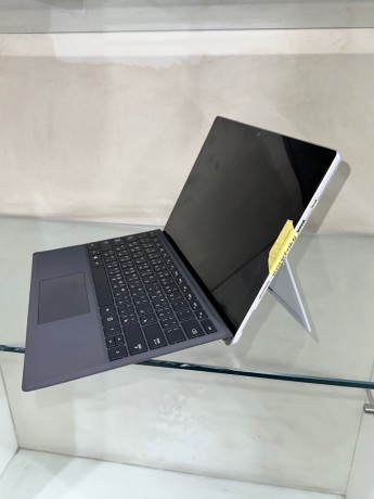 uk-used-surface-pro-4-core-i7-8gb256gb-8th-gen-big-1
