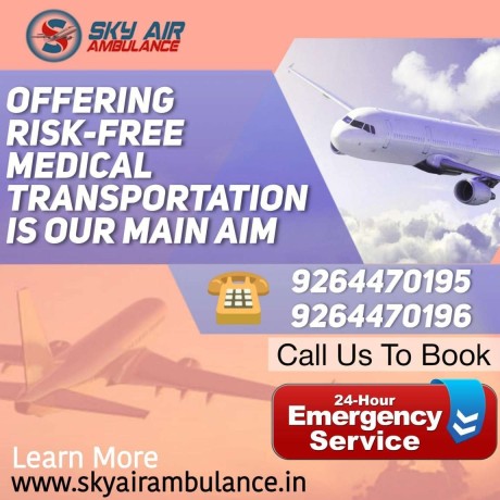 sky-air-ambulance-from-hyderabad-to-delhi-with-dedicated-doctor-team-big-0