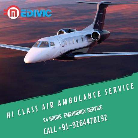 book-the-trouble-free-air-ambulance-service-in-varanasi-by-medivic-with-advanced-tools-big-0